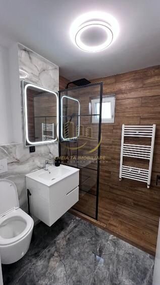 Cluj Napoca Apartament 3 camere complet renovat la 1 minut de Academia de Muzica
